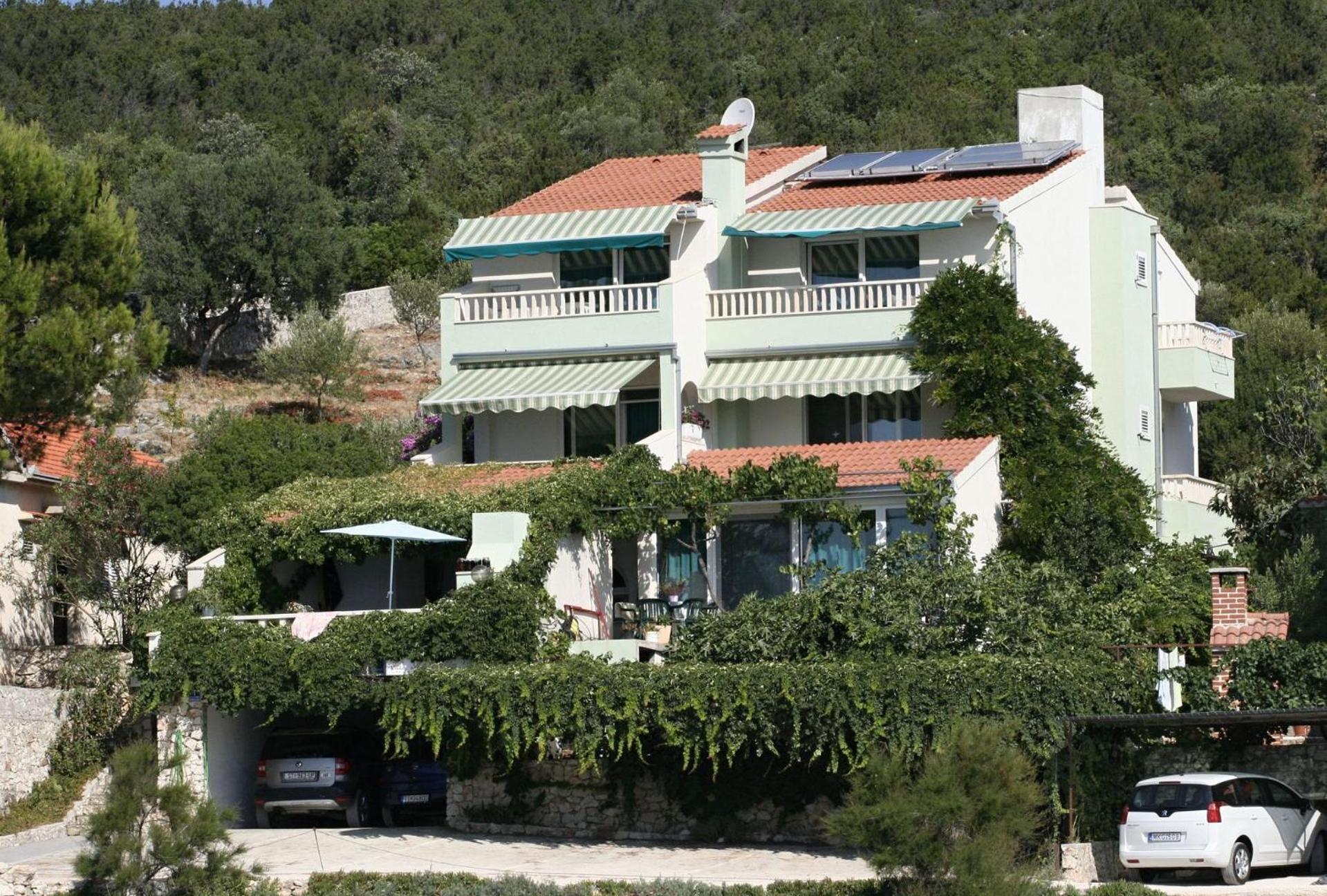 Apartments Tonka Vinišće 外观 照片